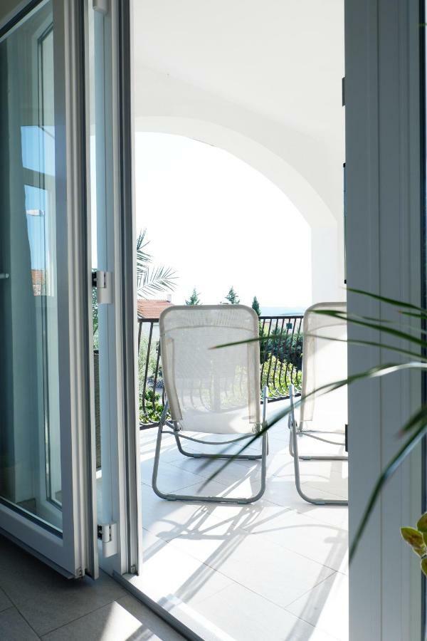 Apartment Ponos Krk Town Exterior photo
